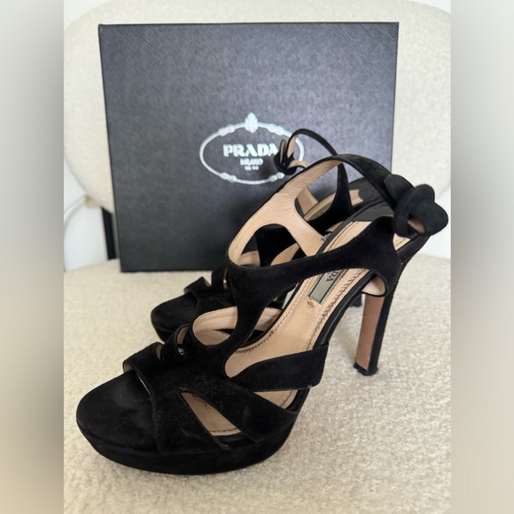 Prada black suede heels - Picture 2 of 6